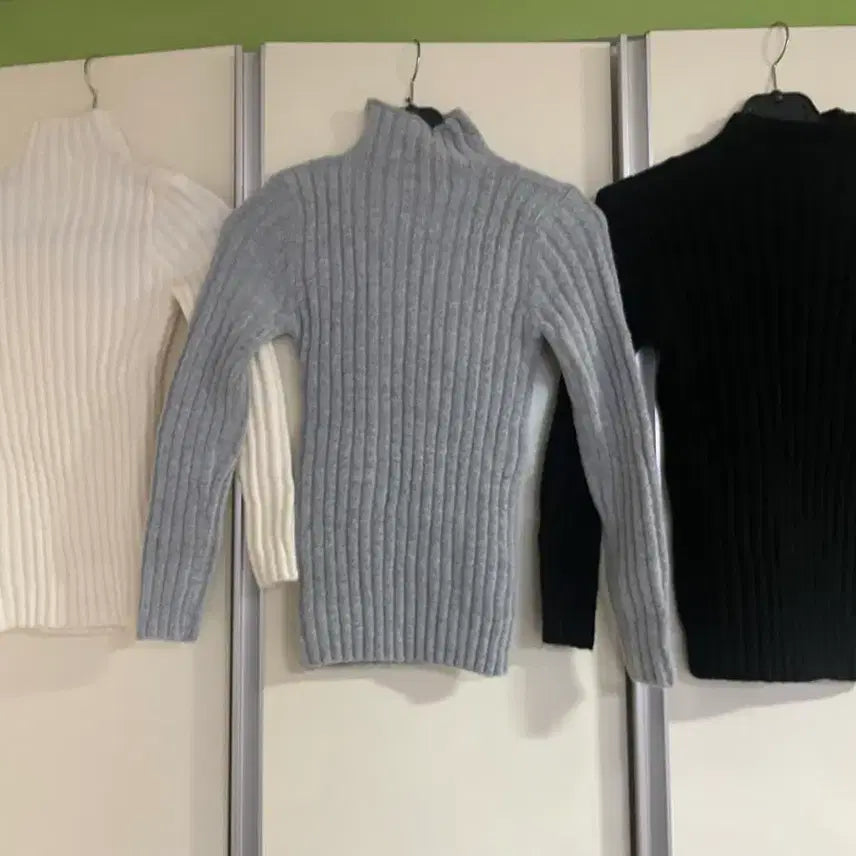 [BUNJANG] Ribbed Turtleneck Sweater (White/Gray/Black) / 골지 터틀넥 스웨터 (화이트/그레이/블랙)