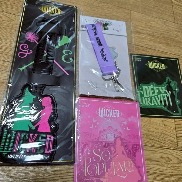 [BUNJANG] Wicked Limited Edition Merchandise Set / [일괄] 마녀공장 x 영화 위키드 한정판 굿즈 세트