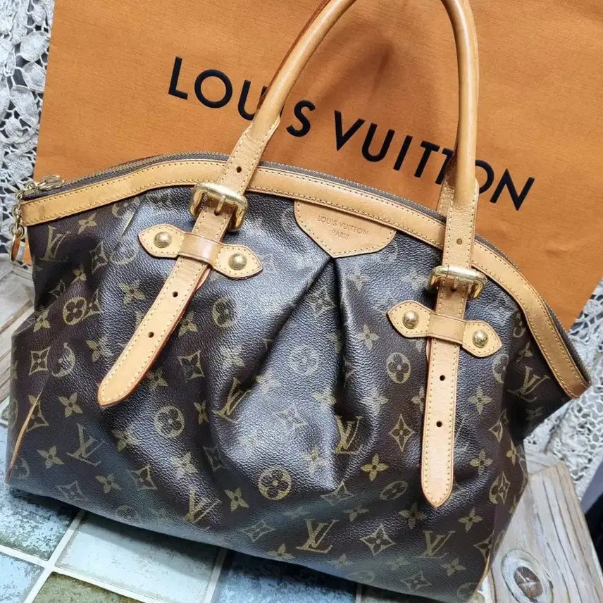 [BUNJANG] Louis Vuitton Monogram Tivoli GM Bag / 루이비통 모노그램티볼리Gm  택배21까지