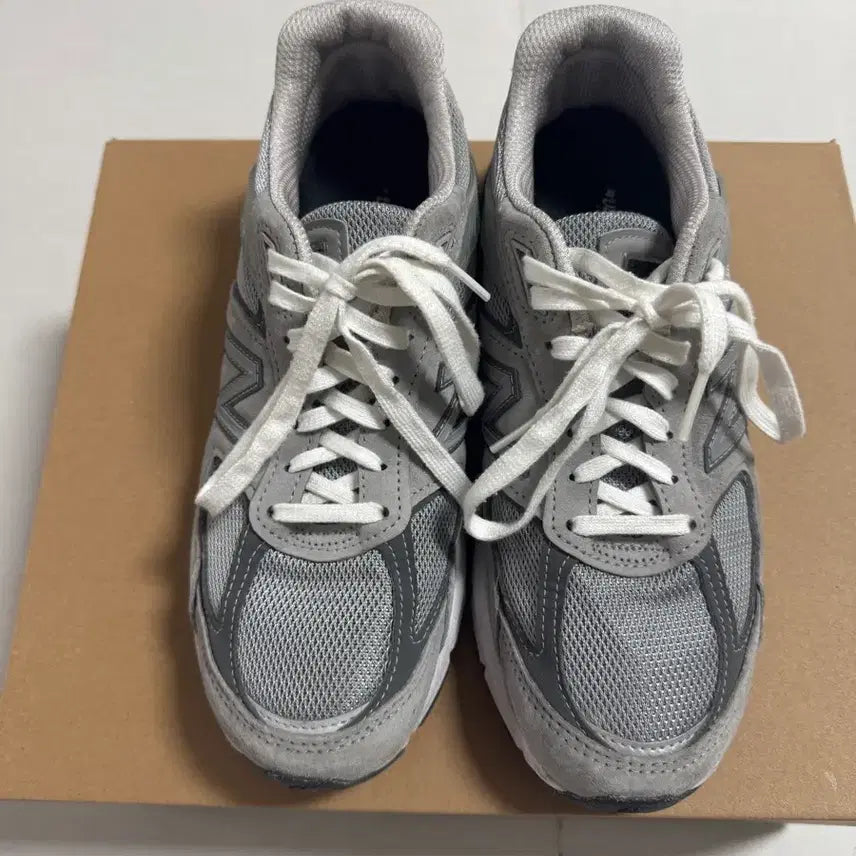 [BUNJANG] New Balance 990v5 Grey 265mm / 뉴발란스 990V5 그레이 265mm