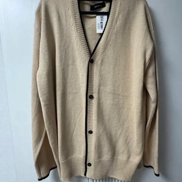 [BUNJANG] Oversized Beige Knit Cardigan / 보세 오버핏 베이지 니트 가디건