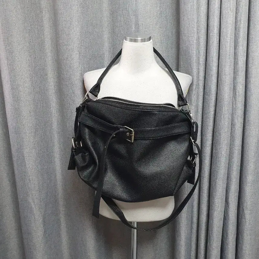 [BUNJANG] Buckle Big Two-Way Bag / 버클 빅 투웨이가방