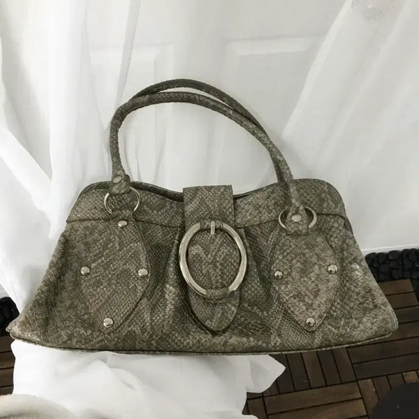 [BUNJANG] Vintage Crocodile Embossed Leather Shoulder Bag / 빈티지 크록 숄더백