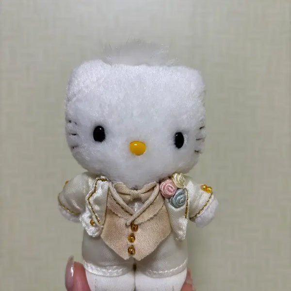 [BUNJANG] Sanrio Classic Daniel Wedding Kitty Plush / 산리오 고전 다니엘 웨딩 키티 인형