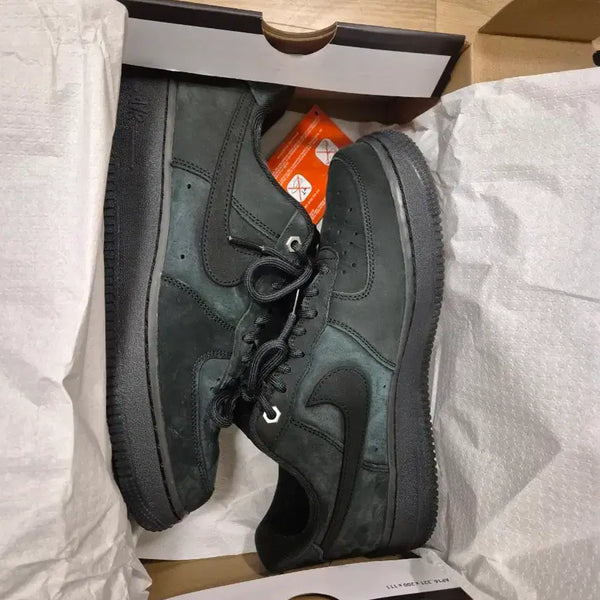 [BUNJANG] Nike Air Force 1 '07 WB - Black / 나이키 에어 포스 1'07 WB - 블랙 / 255 / US 7.5