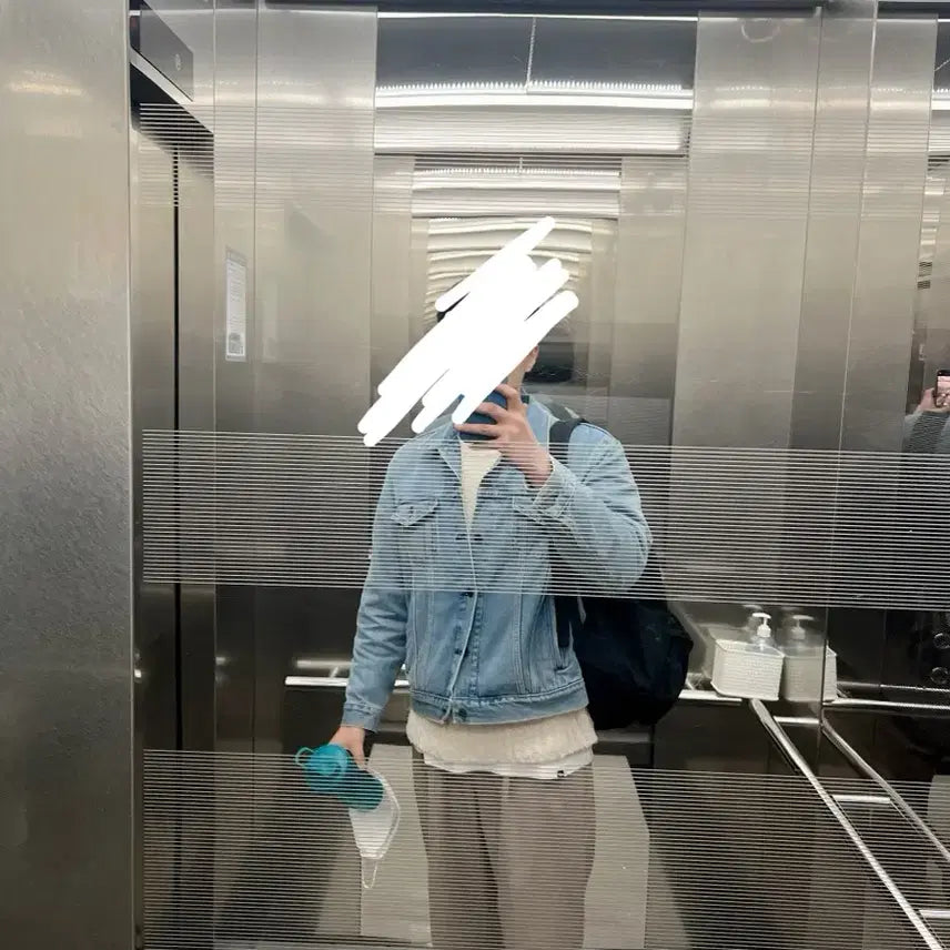[BUNJANG] Levi's Denim Jacket Light Blue Size L / 리바이스 데님자켓 라이트블루 L사이즈