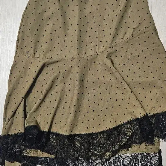 [BUNJANG] Khaki Dot Lace Midi Skirt / 매력적인 카키 도트 레이스 스커트