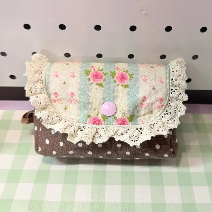 [BUNJANG] Handmade Pouch with Rose Pattern and Lace / 파우치 핸드메이드