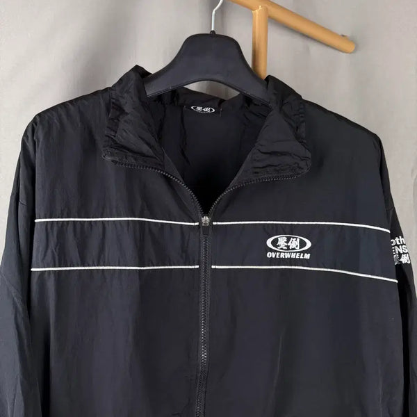 [BUNJANG] L Size Windbreaker Jacket / L ) 압도 윈드브레이커 바람막이