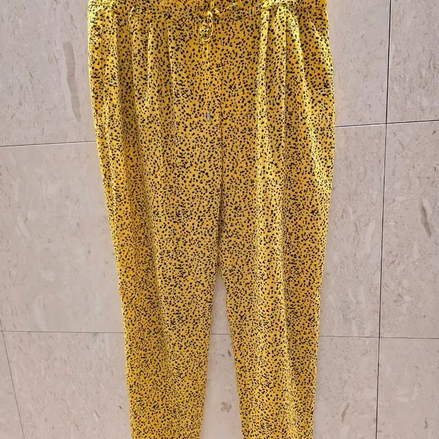 [BUNJANG] ZARA Patterned Banding Pants (Size S) / ZARA 밴딩팬츠S