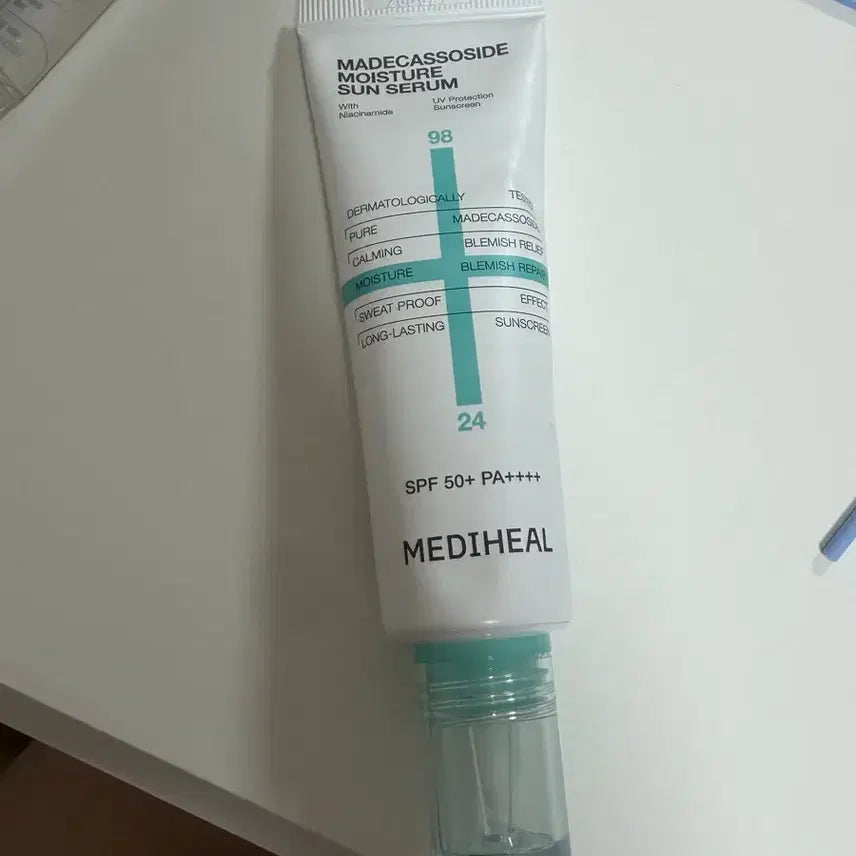 [BUNJANG] Mediheal Madecassoside Hydro Sun Serum / 메디힐 마데카소사이드 수분 선세럼