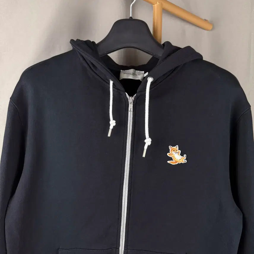 [BUNJANG] Maison Kitsuné Chilax Fox Patch Hoodie Zip-Up / L ) 메종키츠네 칠랙스 폭스 패치 후드 집업