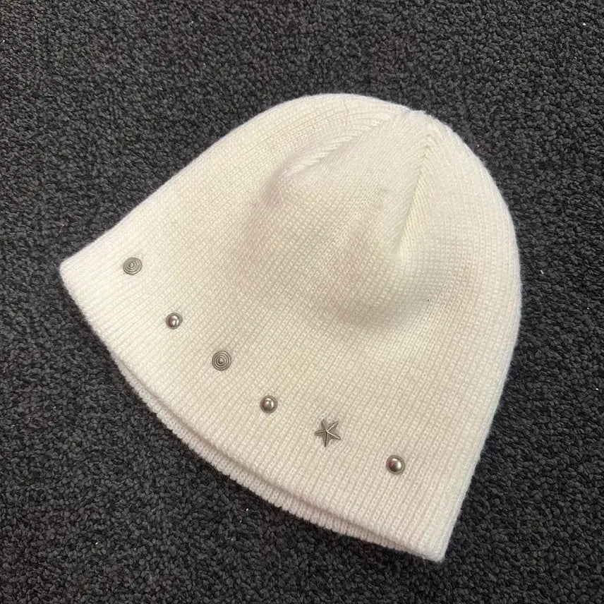 [BUNJANG] Xenado Eddie Studded Beanie White / 제나두 에디 스터드 비니 화이트 팝니다