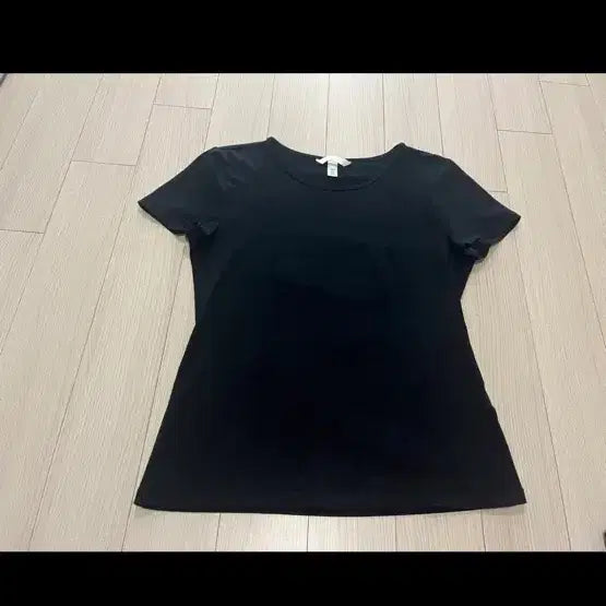[BUNJANG] H&M Fitted T-Shirt Bundle / h&m 피티드 티셔츠 두개일괄 (오늘까지)