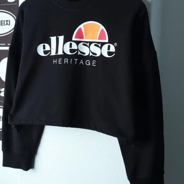[BUNJANG] Ellesse Big Logo Cropped Sweatshirt Black Old School / W(M) 엘레쎄 맨투맨 티셔츠 빅로고 크롭 블랙 올드스쿨-H38657