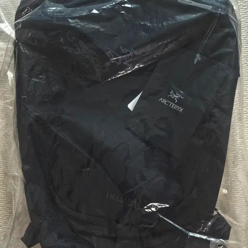 [BUNJANG] Arc'teryx Heliad 15 Backpack Black / 아크테릭스 헬리아드 15 백팩 가방 블랙