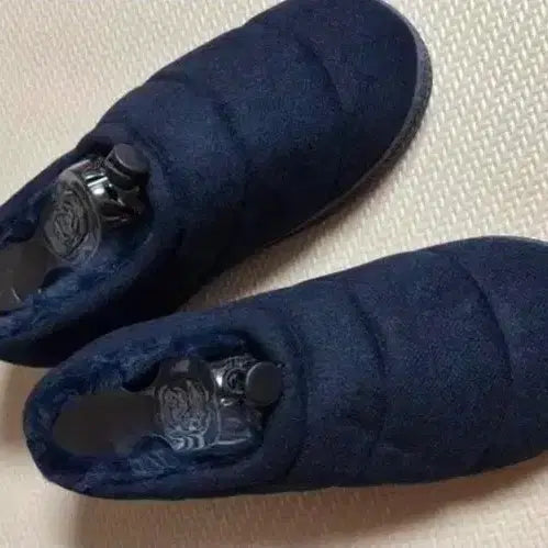 [BUNJANG] Unisex Fur Lined Shoes / 털신 260.250.240.각. 공용
