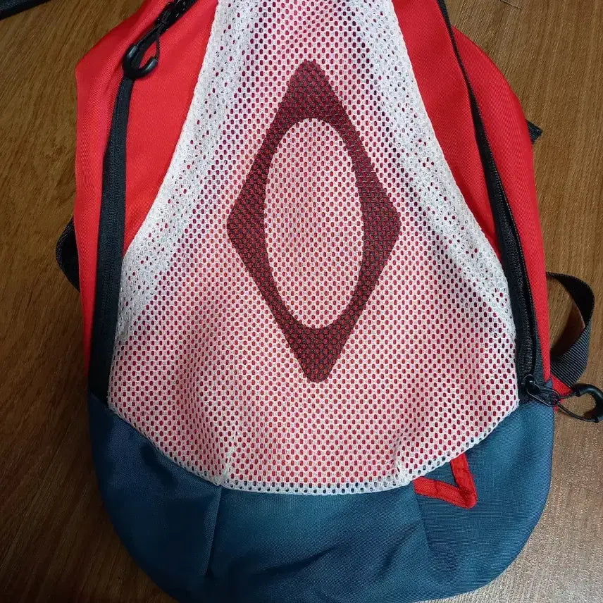 [BUNJANG] Mischief Red Mesh Backpack / 미스치프 레드 메쉬 백팩