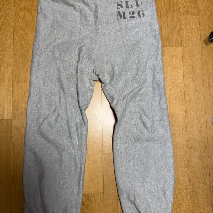 [BUNJANG] Warehouse Sweatpants Jogger Grey SLU M26 Print / 웨어하우스 스웻팬츠 (36) 허리 끈 조절 가능