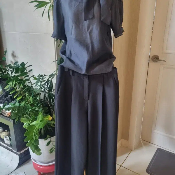 [BUNJANG] Stylish Ribbon Detail Blouse / 브랜드 블라우스