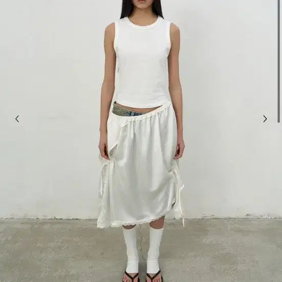 [BUNJANG] LCDC White Sleeveless Dress / LCDC 화이트 슬리브리스 드레스