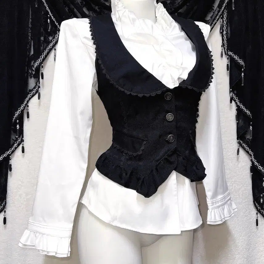 [BUNJANG] Romantic Gothic Ruffle Blouse Shirt / 로맨틱고딕 프릴 러플 블라우스 셔츠 공겜여주 고스로리 로걀 엔틱 핀터