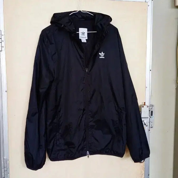 [BUNJANG] Adidas Men's Fall Jacket Size 100 / 아디다스남성가을자켓100싸이즈새옷