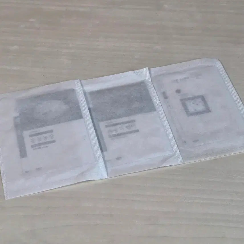 [BUNJANG] GS25 Minumsa Bookmark Set - Sealed / [판매/교환] GS25 민음사 책갈피 미개봉 동물농장 폭풍의 언덕 나쁜 소년이 서있다 사랑에 대하여