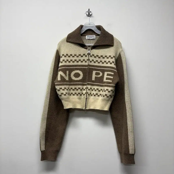 [BUNJANG] Wonder Visitor Studio Cropped Knit / 원더비지터 스튜디오 크롭 니트