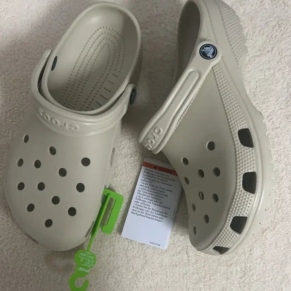 [BUNJANG] Crocs Classic Clog Beige / M7/W9크록스 클래식클로그 베이지260사이즈
