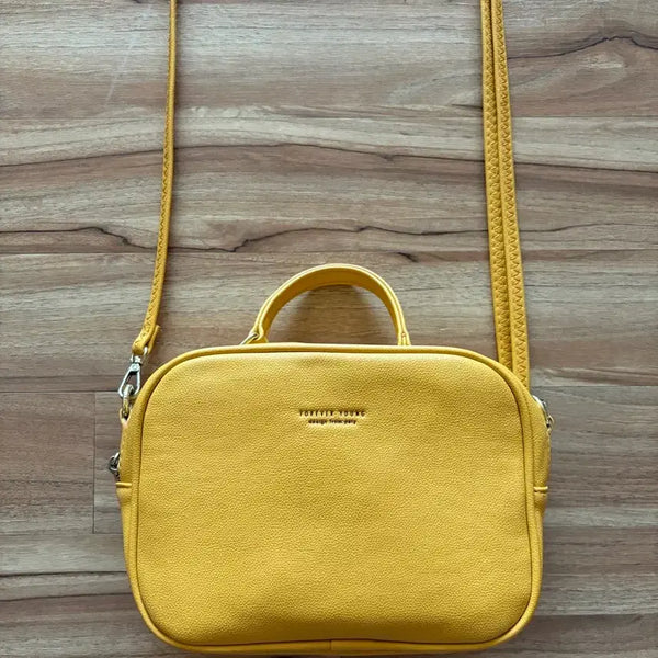 [BUNJANG] Forever Young Yellow Crossbody Bag / 포에버영 옐로우 크로스백