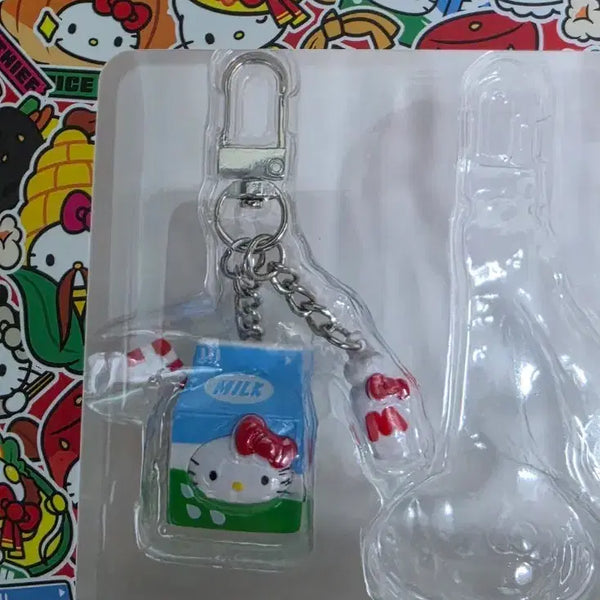 [BUNJANG] Olive Young Hello Kitty Keyring Dairy Milk / 올리브영 헬로키티 키링 대관령 우유