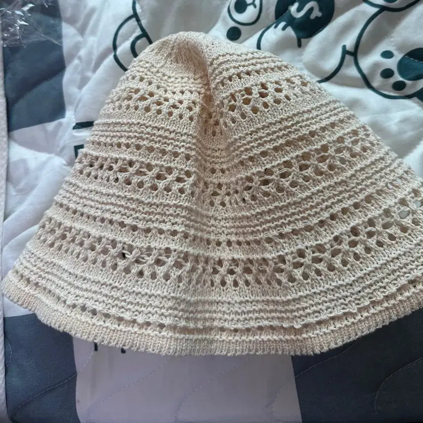[BUNJANG] Ivory Lace Bucket Hat / 아이보리 버킷햇