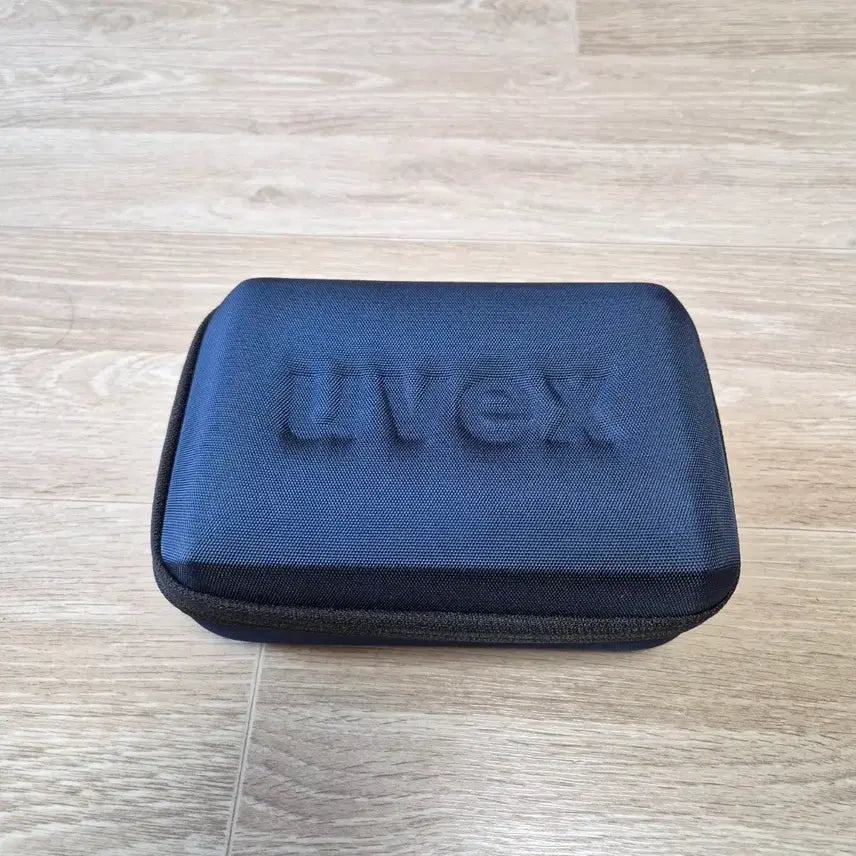 [BUNJANG] Uvex Goggle Sunglass Case / 우벡스 고글 선글라스 케이스
