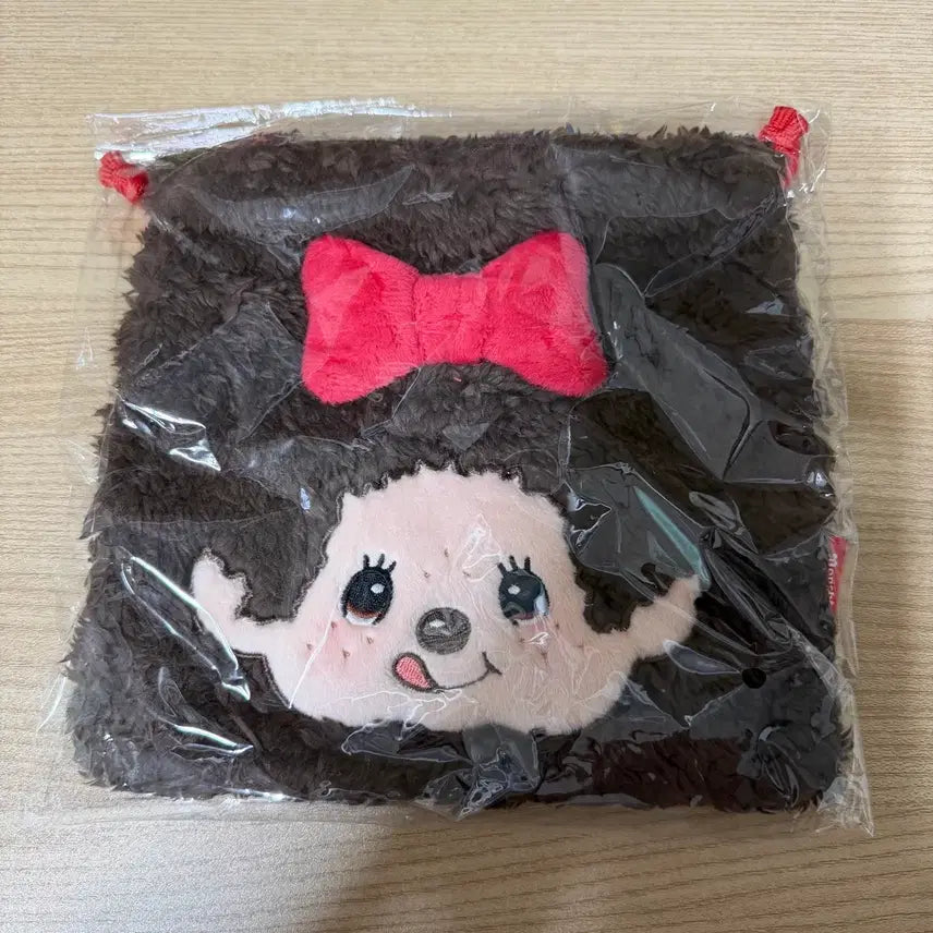 [BUNJANG] Unsealed Illiyoon x Monchhichi Pouch / 미개봉 일리윤 몬치치 파우치