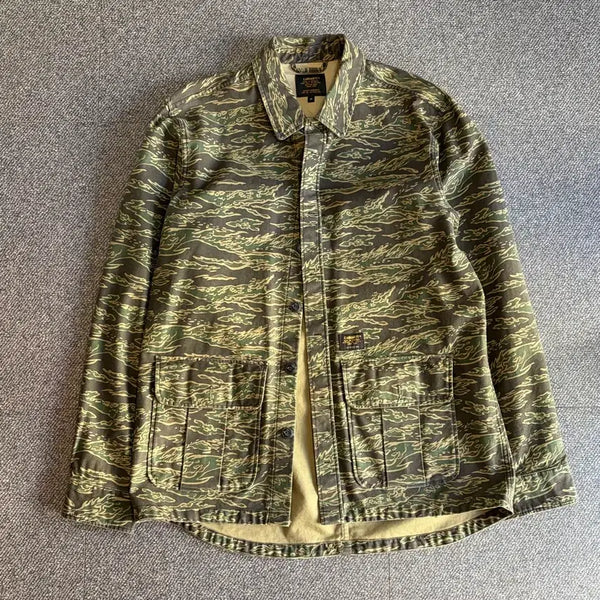 [BUNJANG] Carhartt Tiger Camo Shirt Jacket M / 칼하트 타이거카모 셔츠 자켓