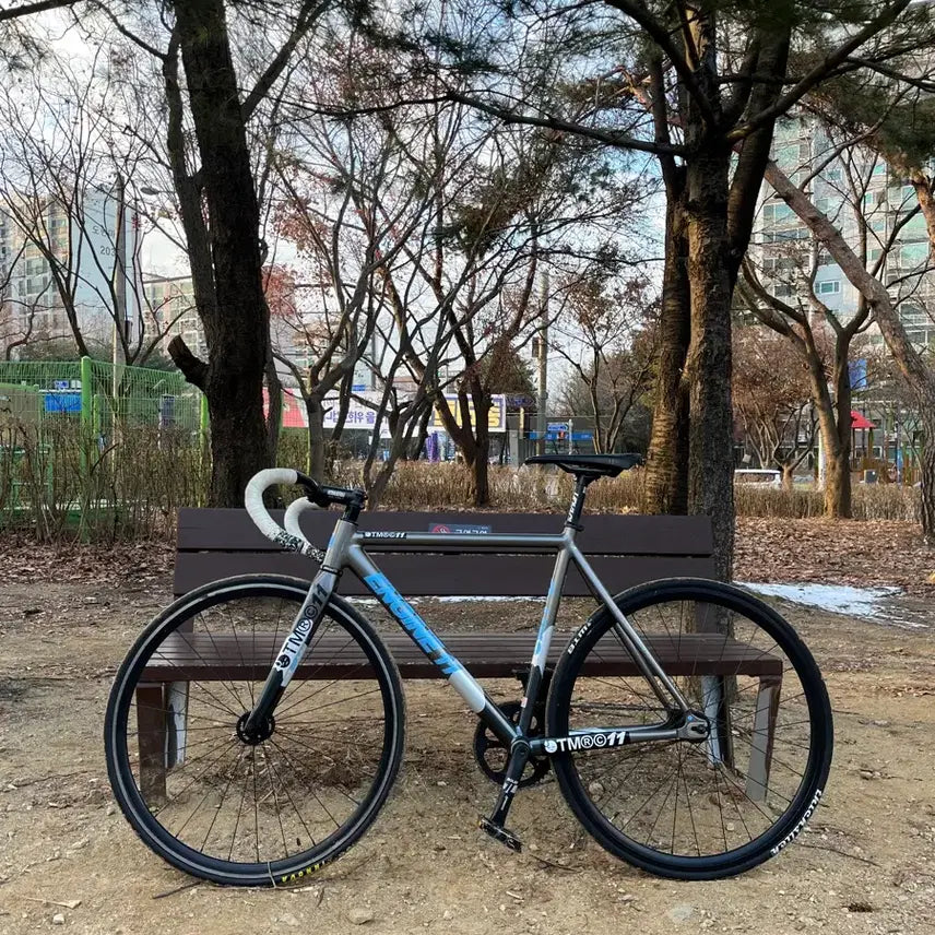 [BUNJANG] Engine 11 Krit.d Gunmetal M Size / 엔진 11 크릿디 건메탈 m 급처(대차안봄)
