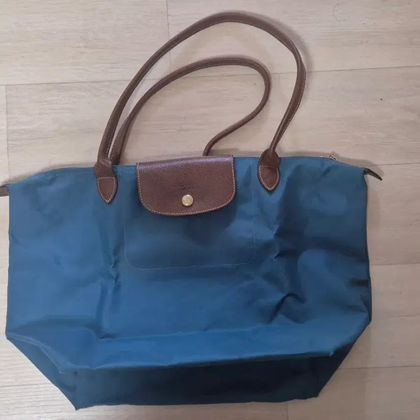 [BUNJANG] Longchamp Le Pliage Large Shoulder Bag / 롱샴(Longchamp) 르 플리아쥬 계열 대형 숄더백