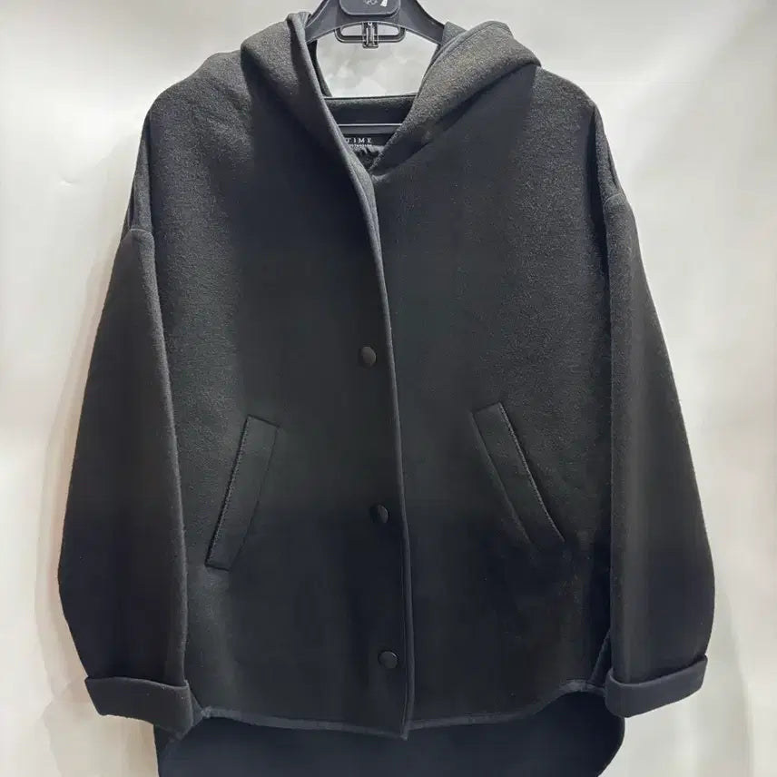 [BUNJANG] TIME Angora Blend Embroidered Hooded Outer Jacket / [FREE (여성 66~80 / 오버핏)] 타임(TIME) 앙고라 혼방 후드 자수 아우터 자켓  7.5   - 브랜드: TIME (한섬 정품) - 표기 사이즈: FREE (82-9