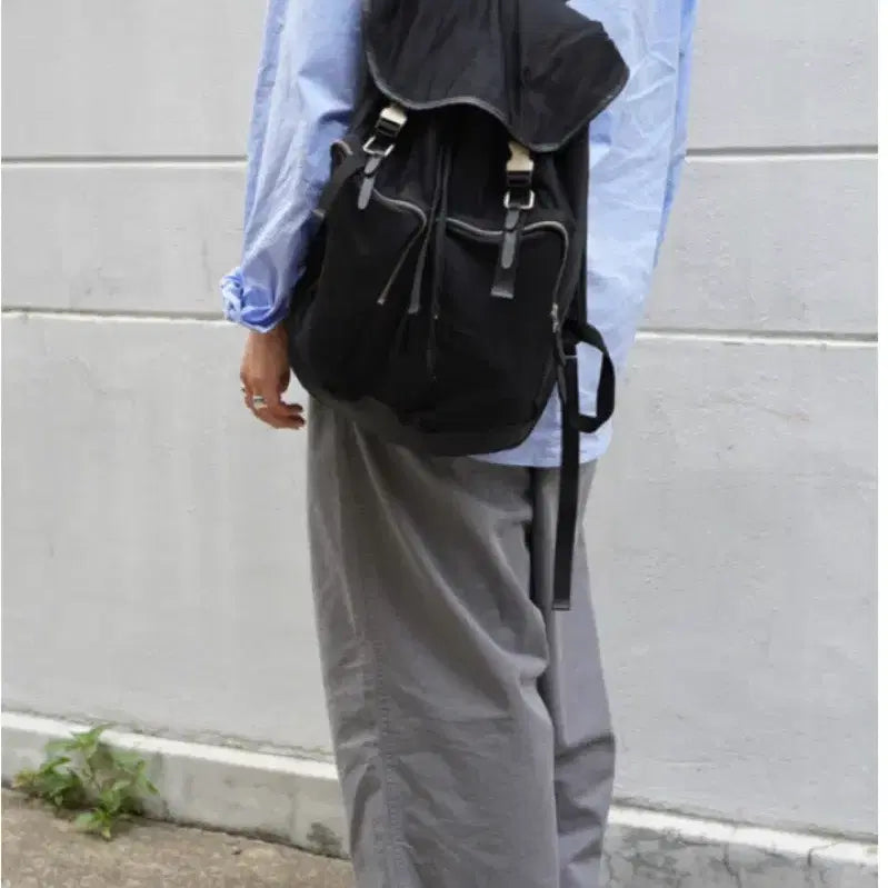 [BUNJANG] Years ago Two Pocket Rucksack / 3회착 os) 이얼즈어고 투포켓 럭색