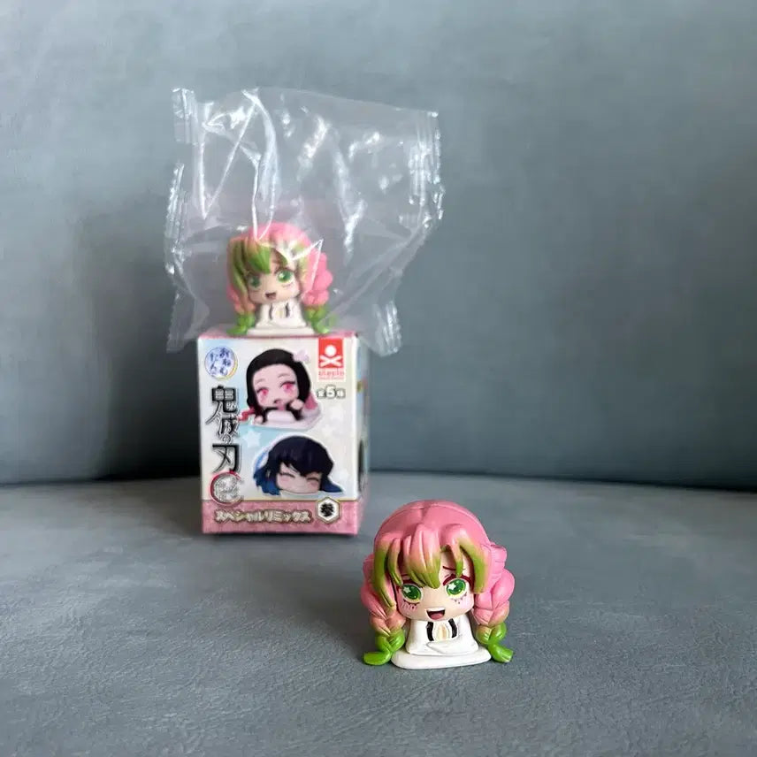 [BUNJANG] Demon Slayer Mitsuri Kanroji Sleepy Version Figure / 귀멸의칼날 칸로지 미츠리 졸린버전 피규어