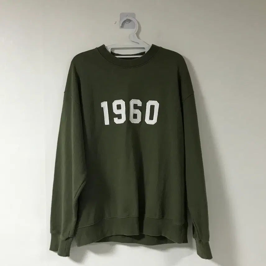 [BUNJANG] Uniform Bridge 1960 Khaki Sweatshirt L / 유니폼브릿지 1960카키맨투맨L호호상점