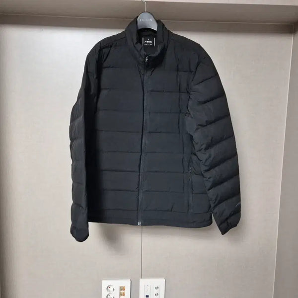 [BUNJANG] Brooks Lightweight Duck Down Padded Jacket / 100)브룩스 삼성물산 경량 덕다운 블랙 패딩 남성용