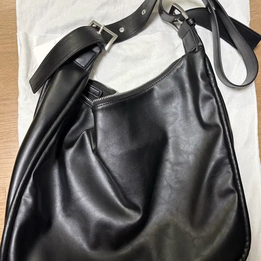 [BUNJANG] Yeomim Belted Ridge Bag / 여밈 벨티드 릿지백