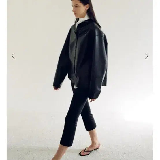 [BUNJANG] EHRE Katy Black Capri Pants (Size 38) / EHRE 에레 케이티 블랙 카프리 팬츠 (38사이즈)
