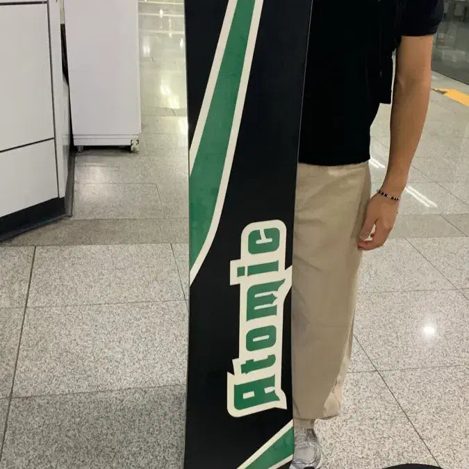 [BUNJANG] Atomic Snowboard 162.5cm Flex 6 (Black/Green) / 아토믹 스노우보드 블랙 그린/네고 가능