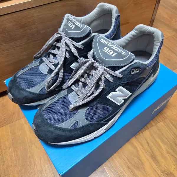 [BUNJANG] New Balance 991 Navy Sneakers / 뉴발란스 991 네이비 275 뉴발 270 265 280