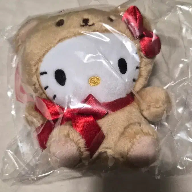 [BUNJANG] Hello Kitty "Gom" Plush Doll & Keychain Set / 키티팝업 키티 곰 인형 곰 키링