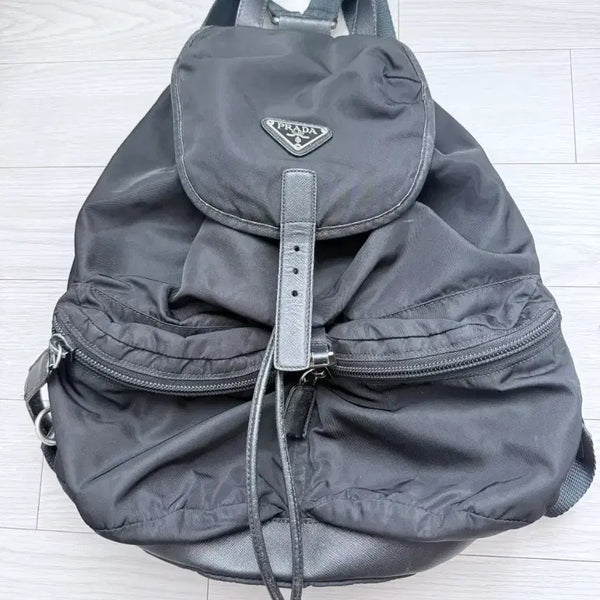 [BUNJANG] Prada Nylon Backpack Black Medium / 프라다 나일론 백팩 블랙