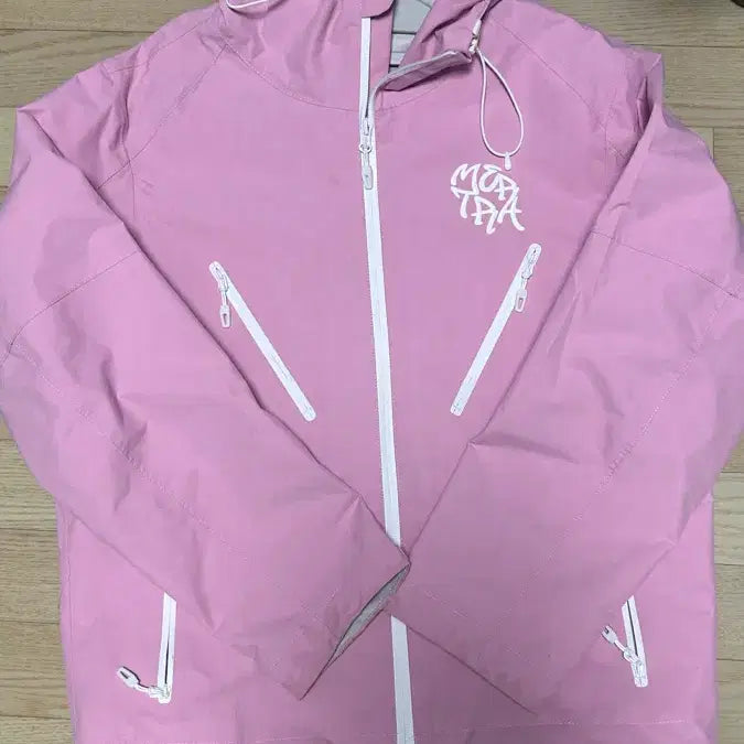 [BUNJANG] Mertra Pink Waterproof Monogram Shell Windbreaker / Mertra 머트라 핑크 waterproof 모노그램 쉘 바람막이 핑크